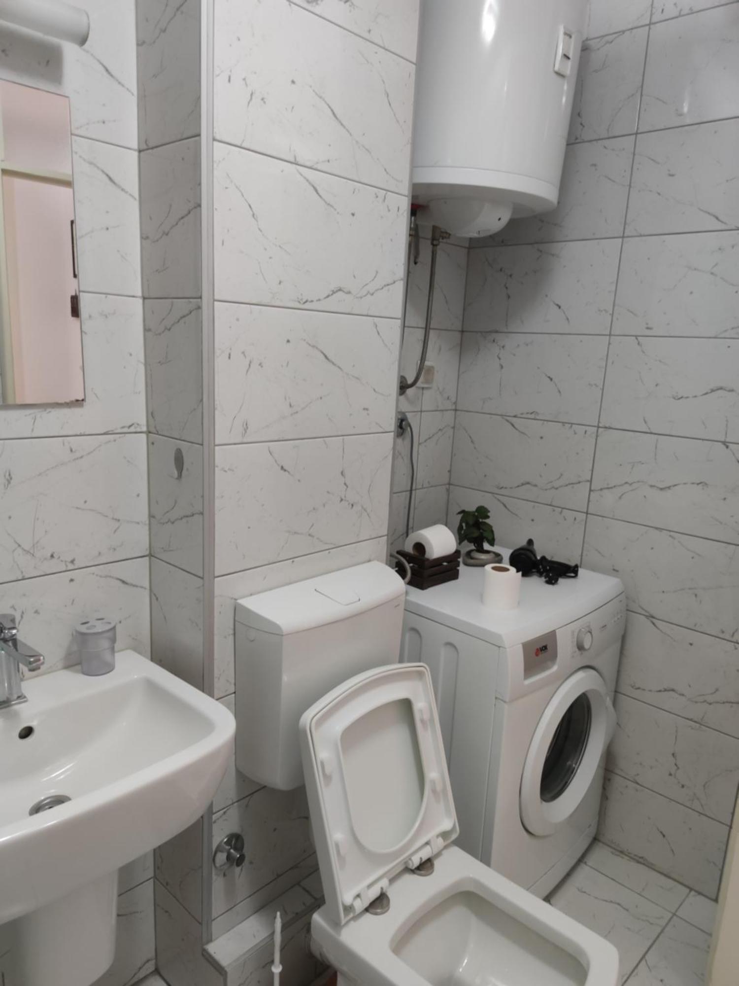 Apartmani Nina SJJ Exterior foto